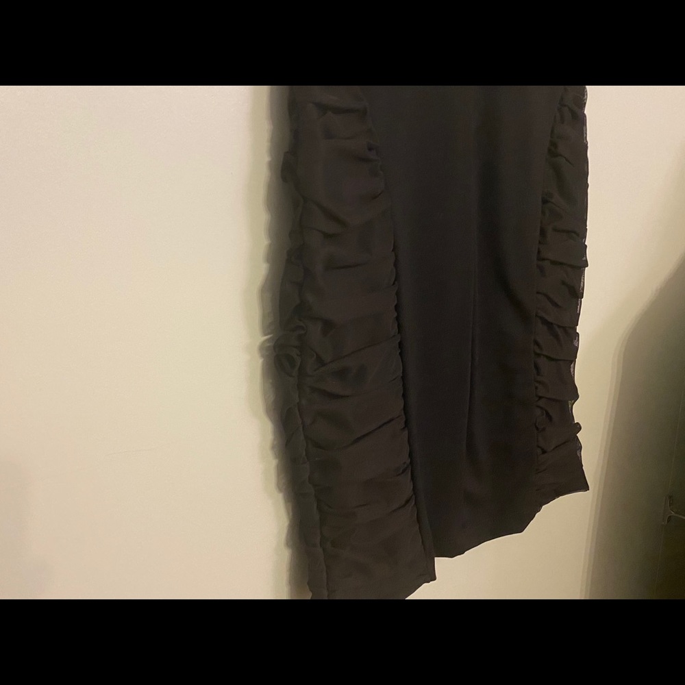 Dress - Picture 3 of 4